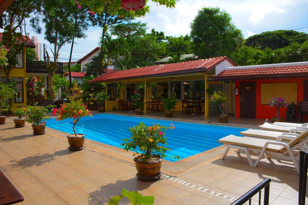 Baan Norway Hotell Jomtien Beach Exteriör bild